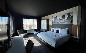 Grand Hotel Times Levis